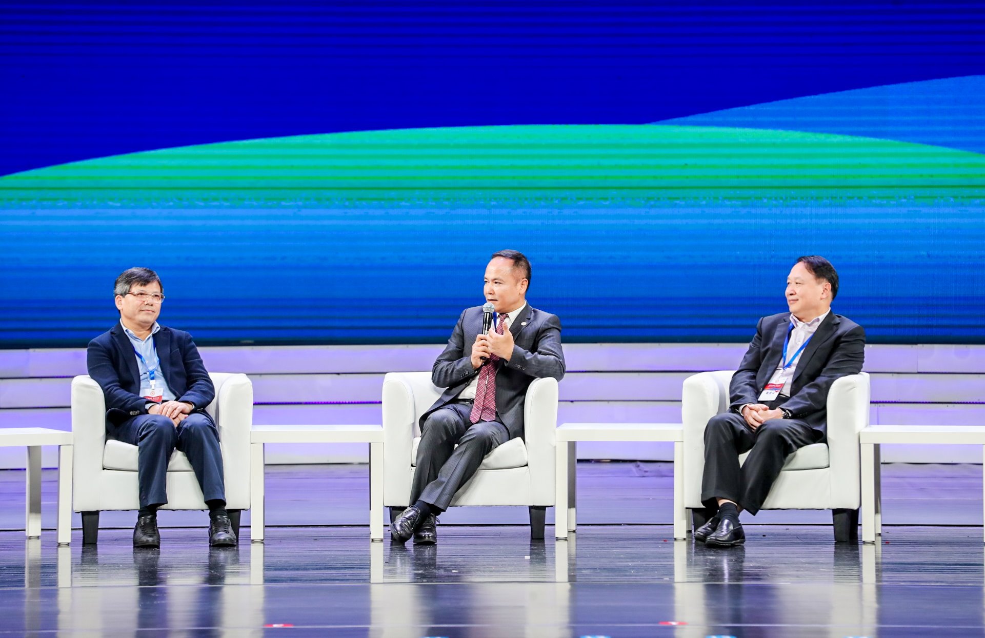 16131085_副本.jpg 16131085_副本.jpg